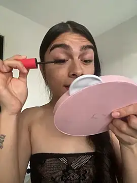 valendoll online show from March 2025 10:02:02 PM