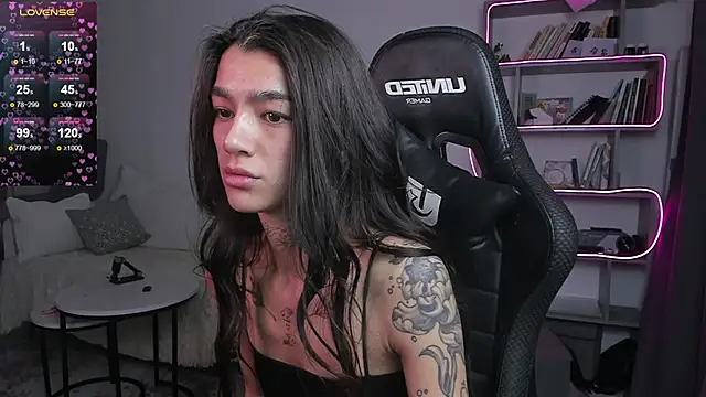 vinkitinkii online show from February 2025 10:26:01 AM