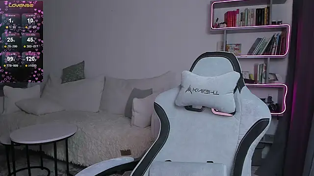 vinkitinkii online show from March 2025 06:00:02 AM