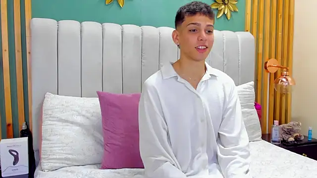 Jasson smit online show from December 2024 01:18:02 PM