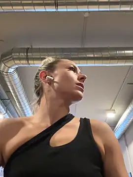 petrouchkaaa  online show from January 2025 09:37:02 AM