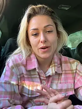 petrouchkaaa  online show from January 2025 12:16:02 PM