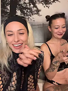 petrouchkaaa  online show from February 2025 08:45:01 PM