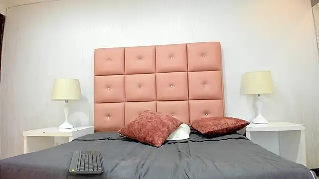 lhiamfit online show from January 2025 03:03:01 PM