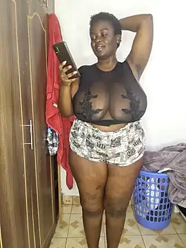 Snapshot of hornycreamybabe chatting on December 2024 09:24:01 AM hornycreamybabe online show from December 2024 09:24:01 AM