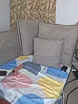 Snapshot of hornycreamybabe chatting on February 2025 08:35:01 AM hornycreamybabe online show from February 2025 08:35:01 AM