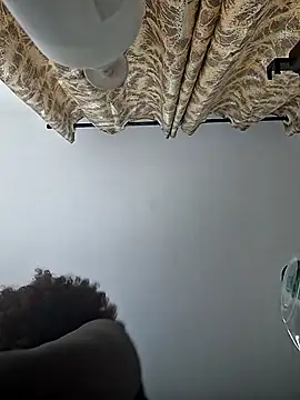 Snapshot of hornycreamybabe chatting on September 2025 02:32:01 PM hornycreamybabe online show from September 2025 02:32:01 PM