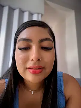 NatashaBrown12 online show from May 2026 03:52:01 PM