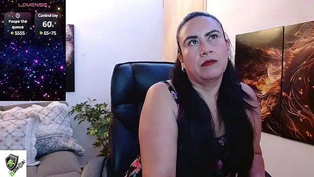 Snapshot of amalia_brunette chatting on March 2025 10:44:01 PM amalia brunette online show from March 2025 10:44:01 PM