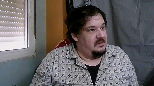 porkorossy online show from December 2025 09:14:01 AM