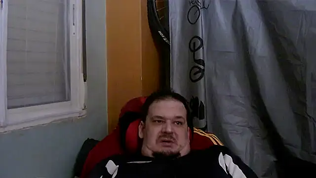 porkorossy online show from April 2026 10:07:01 PM