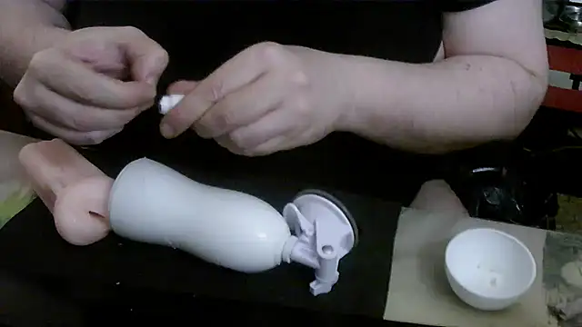 porkorossy online show from April 2026 12:40:02 PM