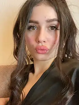 Snapshot of SofiaLaLight chatting on February 2025 11:43:02 AM SofiaLaLight online show from February 2025 11:43:02 AM