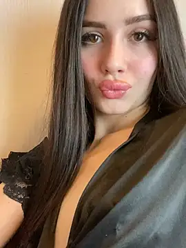 Snapshot of SofiaLaLight chatting on February 2025 12:30:02 PM SofiaLaLight online show from February 2025 12:30:02 PM