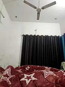 ZIMMY25 online show from February 2025 07:49:01 PM