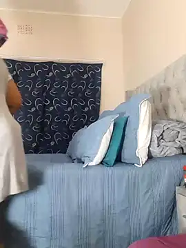 Snapshot of Bootyliciousbbw12 chatting on September 2025 06:17:01 AM Bootyliciousbbw12 online show from September 2025 06:17:01 AM