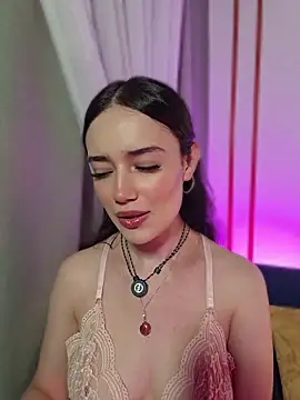 Snapshot of Kate_Amaretto_ chatting on April 2026 01:25:02 AM Kate Amaretto online show from April 2026 01:25:02 AM