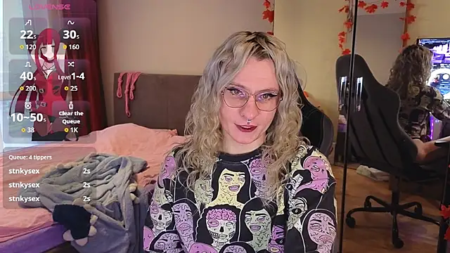 Lori Myaf online show from September 2025 03:05:01 PM