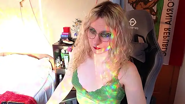 Lori Myaf online show from March 2026 02:23:02 PM