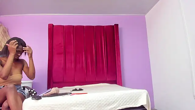 Shanelle   online show from March 2026 01:27:02 PM