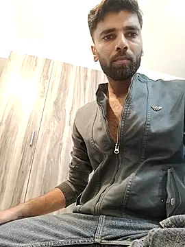 18 couple sex online show from June 2026 08:02:01 AM