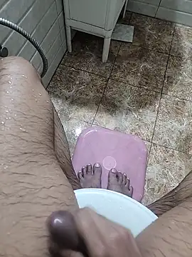 Snapshot of surfer_fun29 chatting on December 2024 04:12:02 AM surfer fun29 online show from December 2024 04:12:02 AM