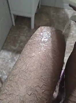 Snapshot of surfer_fun29 chatting on October 2025 06:24:01 AM surfer fun29 online show from October 2025 06:24:01 AM