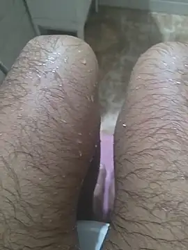 Snapshot of surfer_fun29 chatting on December 2025 03:13:01 AM surfer fun29 online show from December 2025 03:13:01 AM