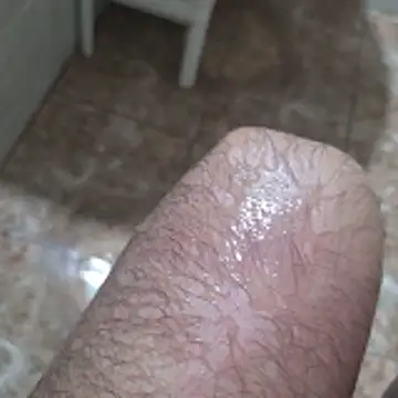 Snapshot of surfer_fun29 chatting on January 2026 04:16:01 AM surfer fun29 online show from January 2026 04:16:01 AM