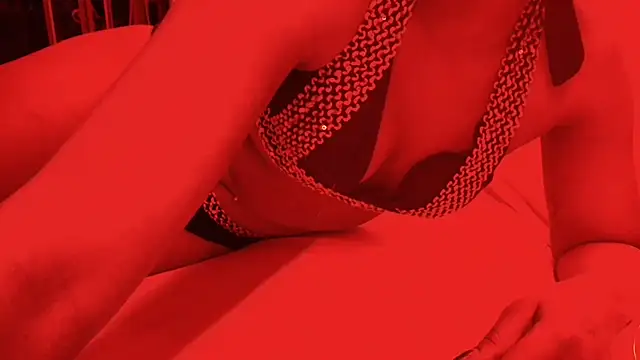 Snapshot of ROXYNL chatting on February 2025 07:06:02 PM ROXYNL online show from February 2025 07:06:02 PM