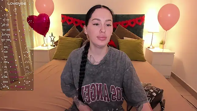 missAngellina online show from February 2025 11:00:02 PM