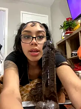 Snapshot of badbaby187 chatting on October 2025 08:42:02 PM badbaby187 online show from October 2025 08:42:02 PM