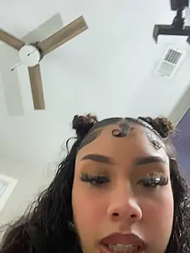 Snapshot of badbaby187 chatting on November 2025 05:37:01 PM badbaby187 online show from November 2025 05:37:01 PM