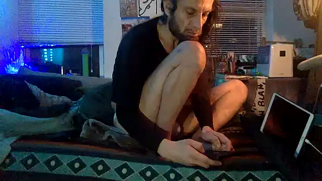 Snapshot of DownstairsSky chatting on December 2024 02:49:02 AM DownstairsSky online show from December 2024 02:49:02 AM