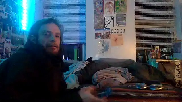 Snapshot of DownstairsSky chatting on December 2024 05:56:01 AM DownstairsSky online show from December 2024 05:56:01 AM