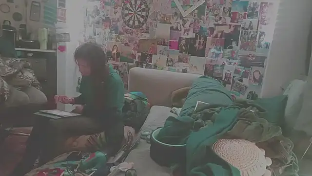 Snapshot of DownstairsSky chatting on February 2025 11:59:02 PM DownstairsSky online show from February 2025 11:59:02 PM