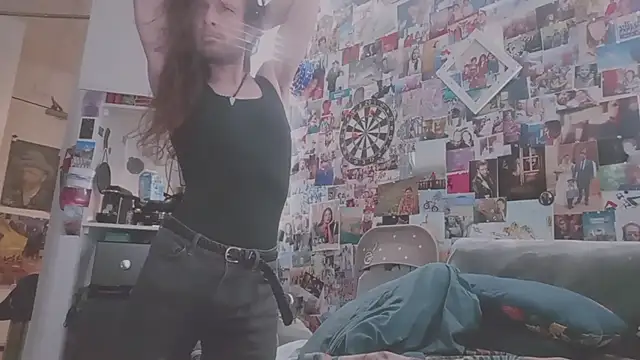 Snapshot of DownstairsSky chatting on February 2025 03:10:02 AM DownstairsSky online show from February 2025 03:10:02 AM