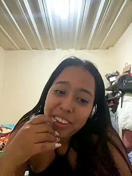 laila044 online show from October 2025 09:03:01 PM