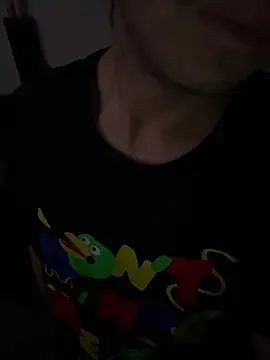 Snapshot of demonslayerr999 chatting on January 2025 02:36:01 AM demonslayerr999 online show from January 2025 02:36:01 AM