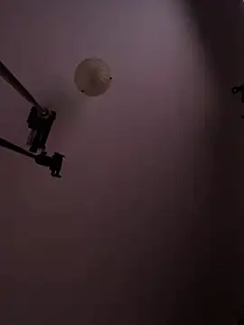 Snapshot of demonslayerr999 chatting on February 2025 06:43:02 AM demonslayerr999 online show from February 2025 06:43:02 AM