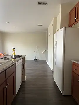 Snapshot of demonslayerr999 chatting on February 2025 12:37:01 AM demonslayerr999 online show from February 2025 12:37:01 AM