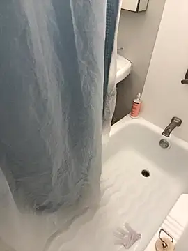 Snapshot of demonslayerr999 chatting on September 2025 06:04:02 AM demonslayerr999 online show from September 2025 06:04:02 AM