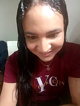 Snapshot of Andrys_ chatting on April 2026 09:15:01 PM Andrys online show from April 2026 09:15:01 PM