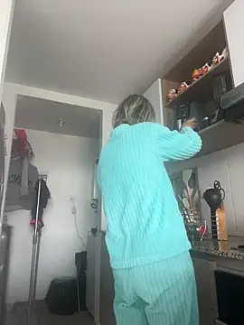 Ameellie online show from November 2025 02:09:01 PM