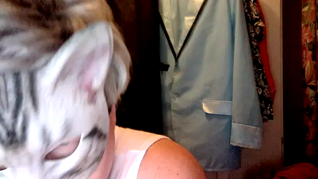 Snapshot of Sigorius chatting on February 2026 11:45:01 PM Sigorius online show from February 2026 11:45:01 PM