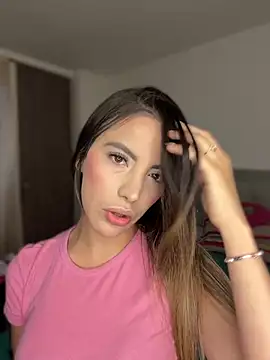 Snapshot of amelye_saens chatting on March 2025 02:30:02 AM amelye saens online show from March 2025 02:30:02 AM