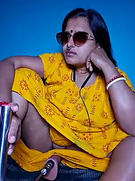 Snapshot of IsabellaEtthan_Emmanuelah chatting on January 2025 04:27:01 PM IsabellaEtthan Emmanuelah online show from January 2025 04:27:01 PM