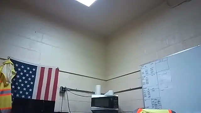 Cockrub1 online show from October 2025 08:00:02 PM