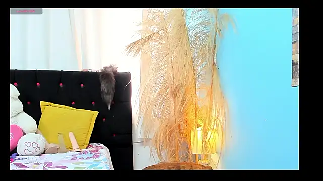 Snapshot of natacha_wolf chatting on February 2026 09:09:02 PM natacha wolf online show from February 2026 09:09:02 PM