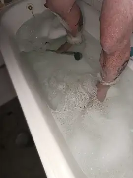 Snapshot of VARGAcz chatting on April 2026 12:37:02 AM VARGAcz online show from April 2026 12:37:02 AM